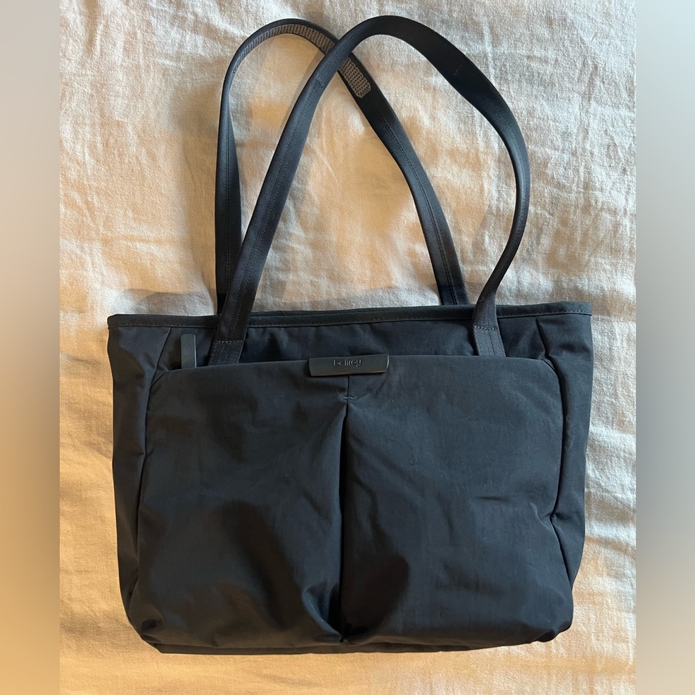 Bellroy Tokyo Wonder Tote 12L - Badia Nylon, Raven